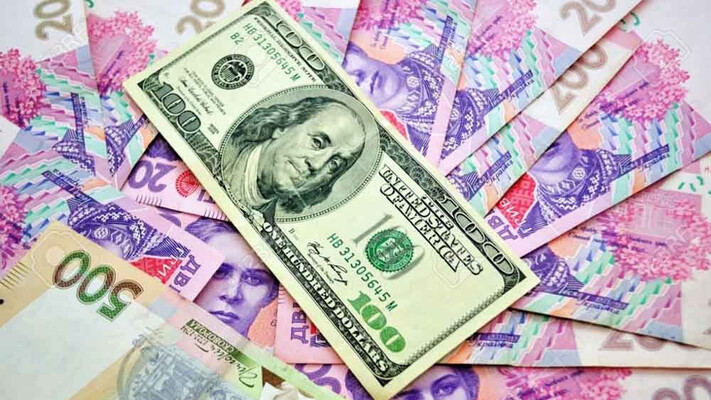Курс долара: скільки може коштувати валюта до кінця року