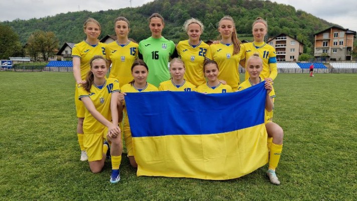 Дівчата, які можуть все: збірна України WU16 готує сюрприз на турнірі УЄФА-2025!