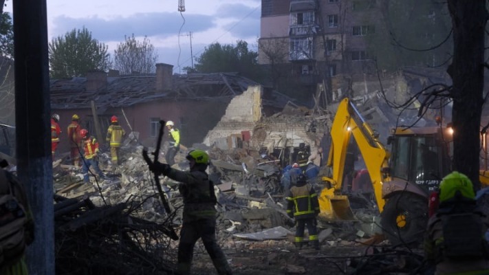 Комбінована атака РФ на Київ: загинули люди, понад пів сотні постраждалих