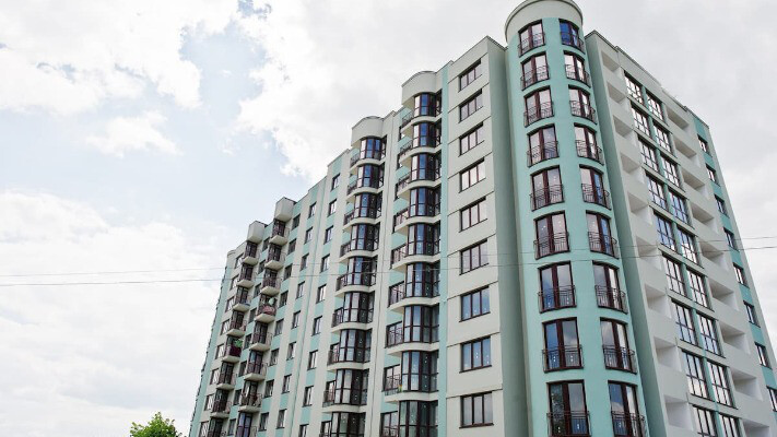 Українцям треба заплатити податок на нерухомість і за старі, і за нові квартири
