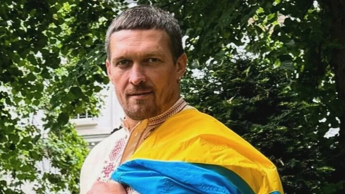 Усик висловився про можливу відмову від територій