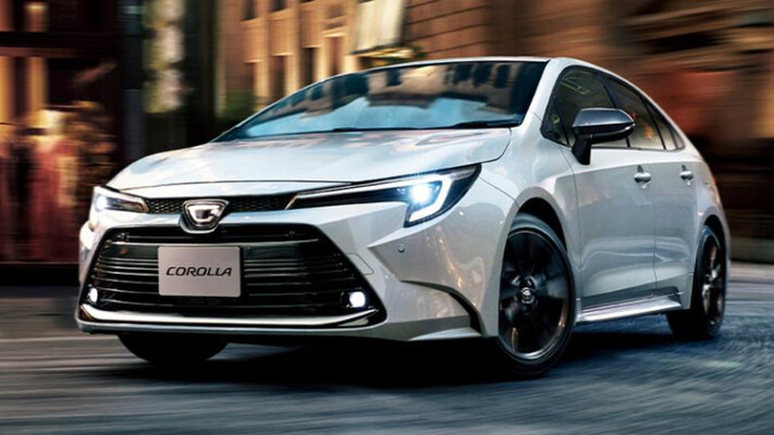 Тепер тільки гібриди: Toyota повністю відмовилася від бензинових версій Corolla у Японії
