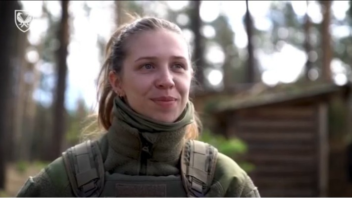 Вона — мати й воїн: історія Анастасії розчулила всю країну