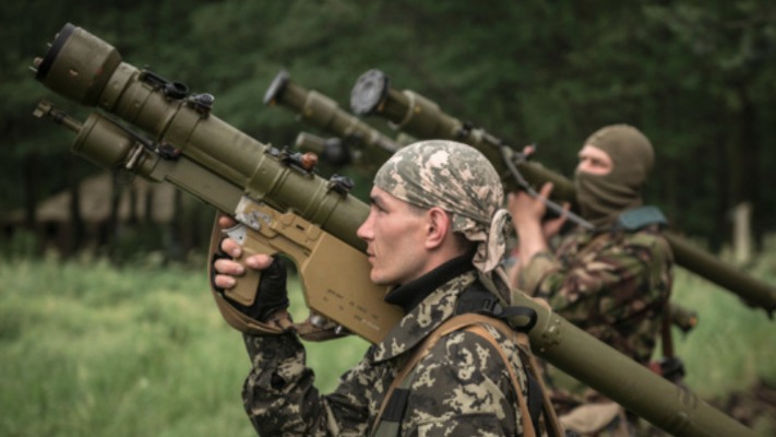 Рідкісний випадок. ЗСУ показали кадри ліквідації російського літака Су-25 з ПЗРК Ігла