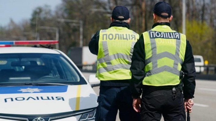 Поліція масово зупиняє авто без підстав: що робити?