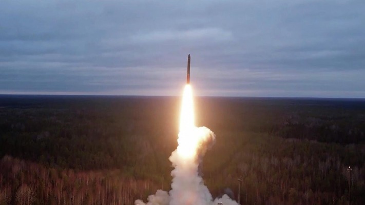 Щось пішло не так: ЗМІ з'ясували, чому Росія вночі не запустила міжконтинентальну ракету Ярс