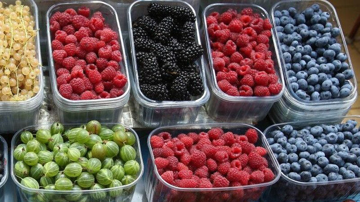 Ринкова ціна на ягоди в Україні зросла на 35%