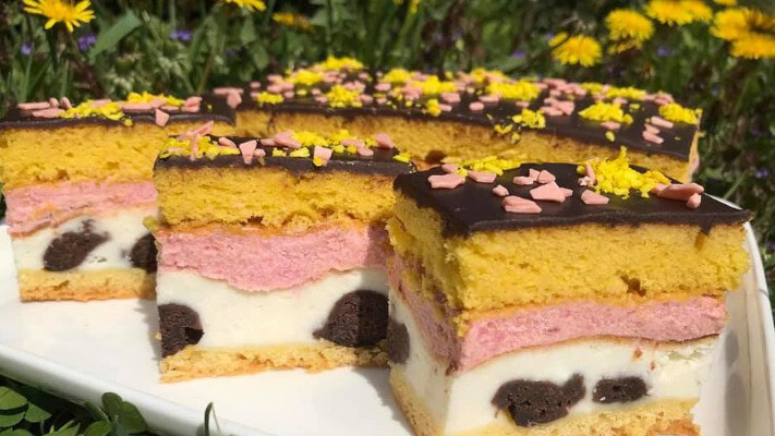 Пляцок Секрет монашки - гарний у розрізі і дуже смачний!