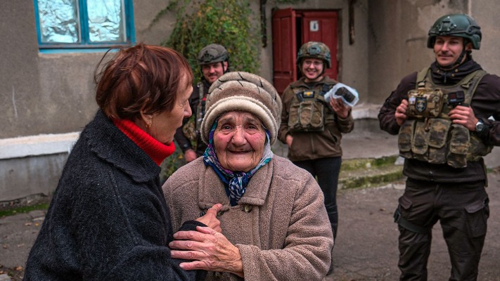 Я жива, але душа в мені вмерла: відео евакуації літніх та поранених