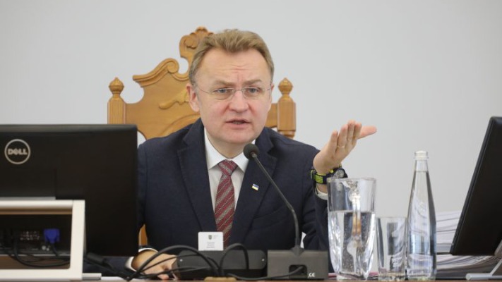 Садовий загнав Львів у кредитну яму