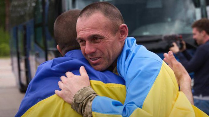 Живі після нелюдських катувань: історії звільнених із полону шокують