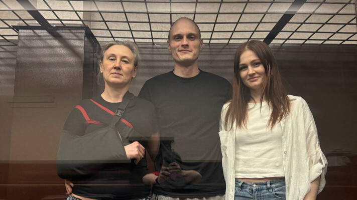 Окупанти засудили родину мелітопольців на терміни від 20 років до довічного. Інкримінують “теракти”