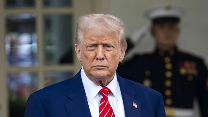 Трамп хоче використати «зелений банк» Байдена на видобуток копалин