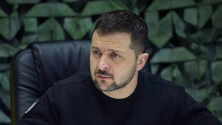 Показує середній палець всьому світу: Зеленський прокоментував погрози путіна