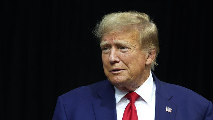 Трамп порівняв війну між Україною та РФ з “бійкою дітей у парку” й заявив, що стане жорстким, якщо Росія “вийде за межі”