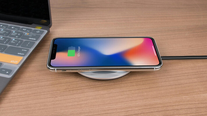 iPhone 17 отримає швидшу зарядку, але не через кабель
