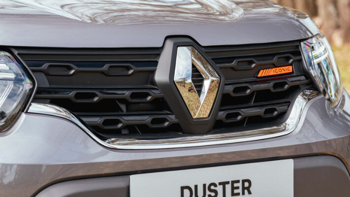 Логотип Renault хочуть прирівняти до фашистської символіки у РФ