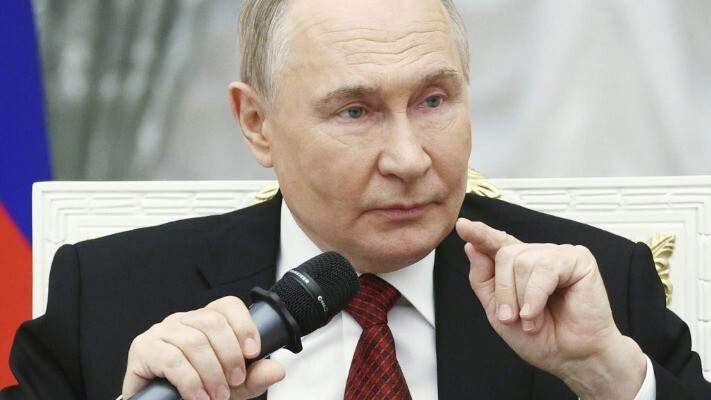 путін засудив Ізраїль та висловив співчуття Ірану, повідомляють у Росії