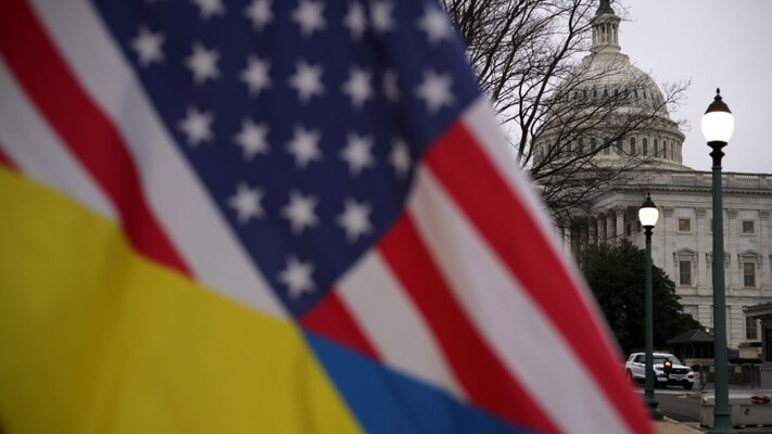 У США є рішення про видворення 24 українців, — посольство