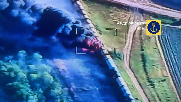 Успішна операція ГУР: на Запоріжжі палає ешелон з російським пальним
