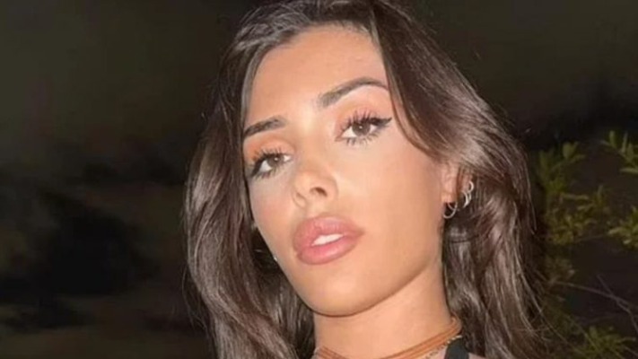 Оголена Б'янка Ченсорі знов потішила папараці
