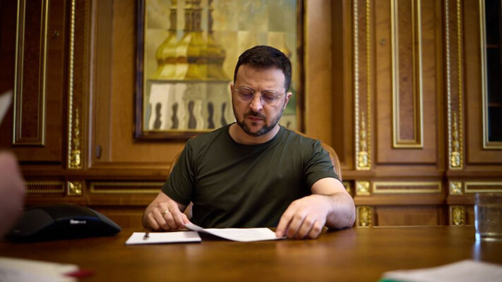 Зеленський підписав документи для ратифікації угоди про створення спецтрибуналу щодо злочинів Росії