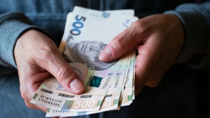 По 20 тисяч гривень щомісяця: хто може отримати грошову допомогу