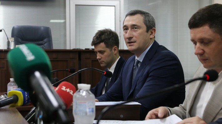 Від грошей до звільнення: що приховує історія застави за міністра?