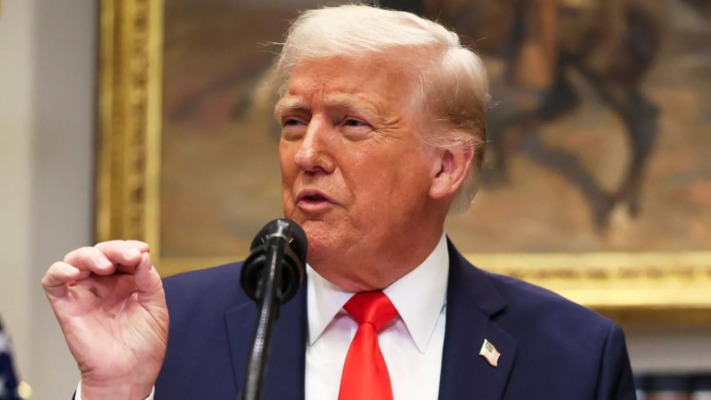 Трамп вибухнув заявою: Америка ніколи не стане червоною!