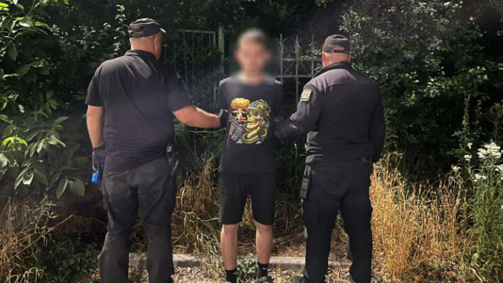Непереборне бажання виїхати: 19-річного хлопця впіймали на 13-й спробі втекти з України
