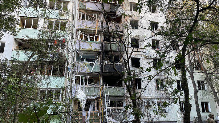 У Чернівцях 2 людини загинули та 14 поранені. В ОВА розповіли про наслідки нічної атаки