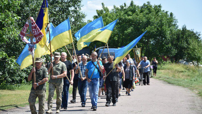 Україна попрощалася з військовим, серце якого раптово зупинилося під час реабілітації
