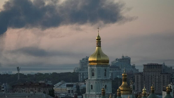 Нестабільна політика Трампа заважає Україні будувати плани на післявоєнне відновлення – The Telegraph