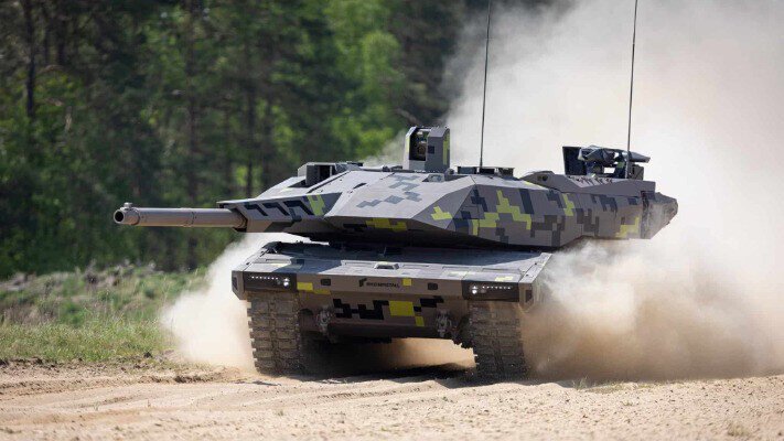  На тлі війни в Україні Rheinmetall у рази збільшить випуск танків і бойових машин 