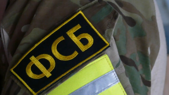 ФСБ заарештувала кримську татарку за нібито передачу даних про склад ПММ у Криму – правозахисники
