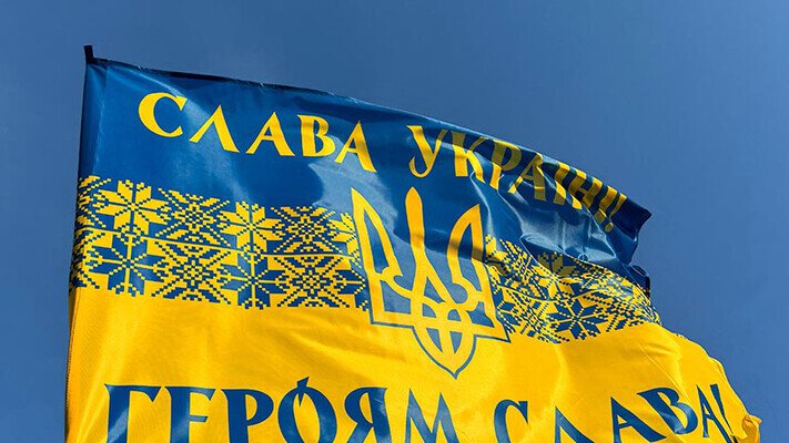 Не Околиця, а Суверенна Держава! Сьогодні - День Української Державності