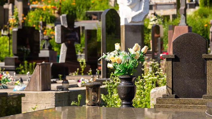 Десять фактів, які ви не знали про кладовище