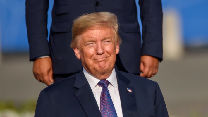 Білий дім привітав США з півріччям Трампа і пообіцяв більше мемів