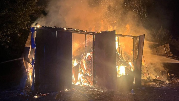 Нічна атака шахедів: у Кременчуцькому районі виникла пожежа