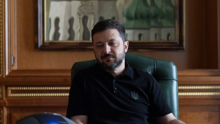 Зеленський провів телефонну розмову з Макроном: про що говорили