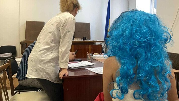 Одеський суд присудив прихильниці росії лікування в психіатра замість тюрми