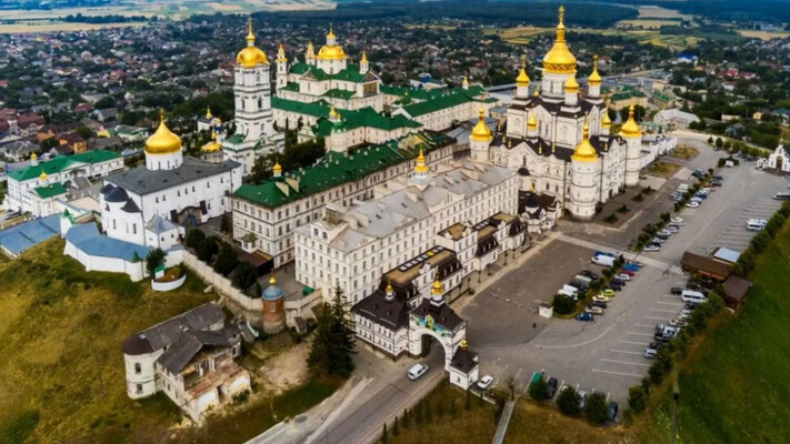  До Почаєва прямують паломники УПЦ МП — попри заборони і суспільну напругу 
