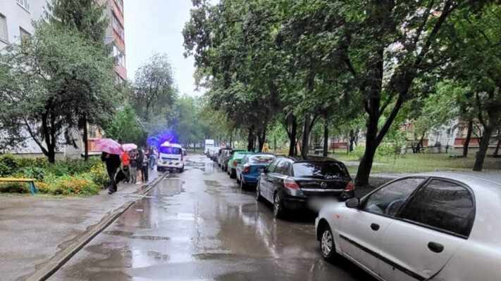 Розстріляв із травмату і став добивати: у Харкові напали на ветерана з інвалідністю (відео 18+)