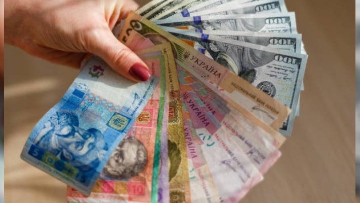 Без 15 років стажу про виплати і не мрійте: чиновниця пояснила особливості виходу на пенсію у 2025 році
