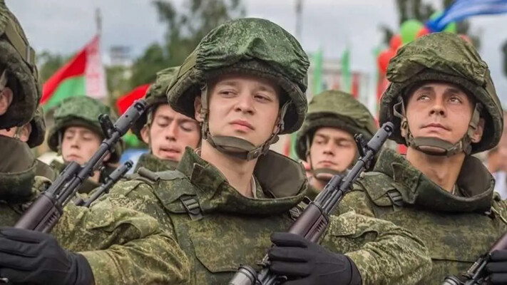 Білорусь готується запровадити воєнний стан через удари по росії