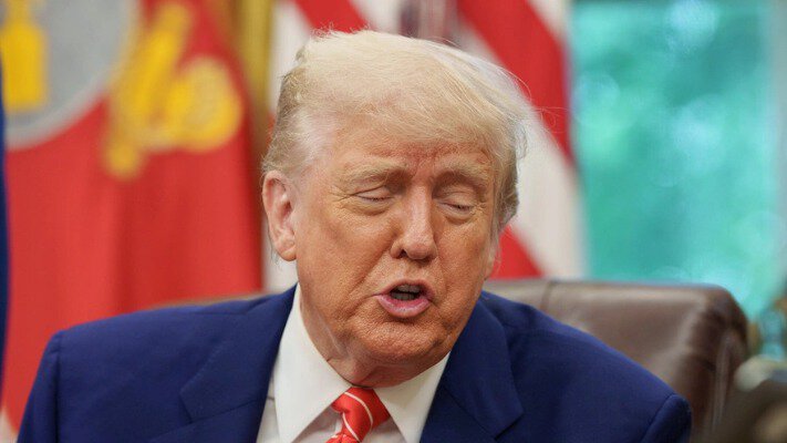 Розворот Трампа до путіна шокував світ — що ховається за рішенням?
