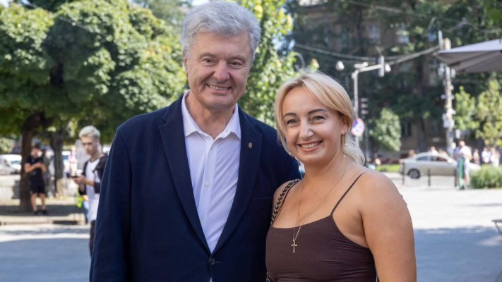 Порошенко сильно схуд, його не впізнати