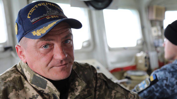 Командиру «Генічеська», якого звільнили з полону, повідомили про загибель сина на війні