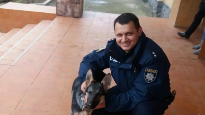 На Закарпатті силою затримали поліцейського-ветерана: що відомо?