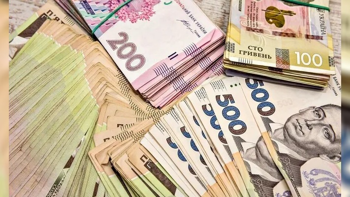 Середня зарплата українців цьогоріч зросте. Чи покриє інфляцію?